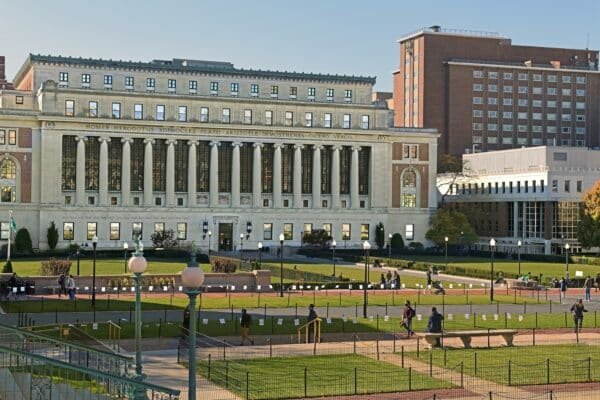 ICE Arrest to Palestinian Activist with Green Card at Columbia University: Lawyer ICE Arrest to Palestinian Activist with Green Card at Columbia University: Lawyer