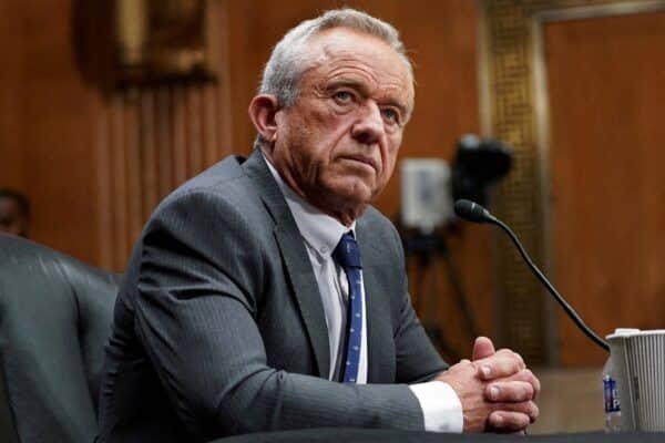 RFK Jr. tells food leaders that they want artificial dyes eliminated from food products before leaving office