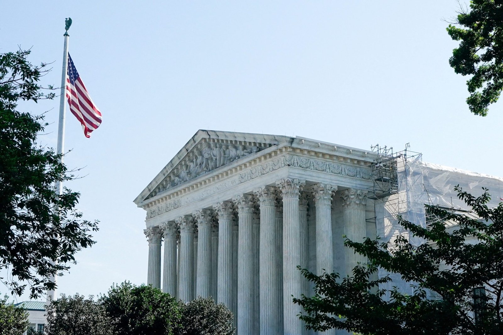 Scotus limits national mandates, partial victory to Trump in the citizenship of birth rights